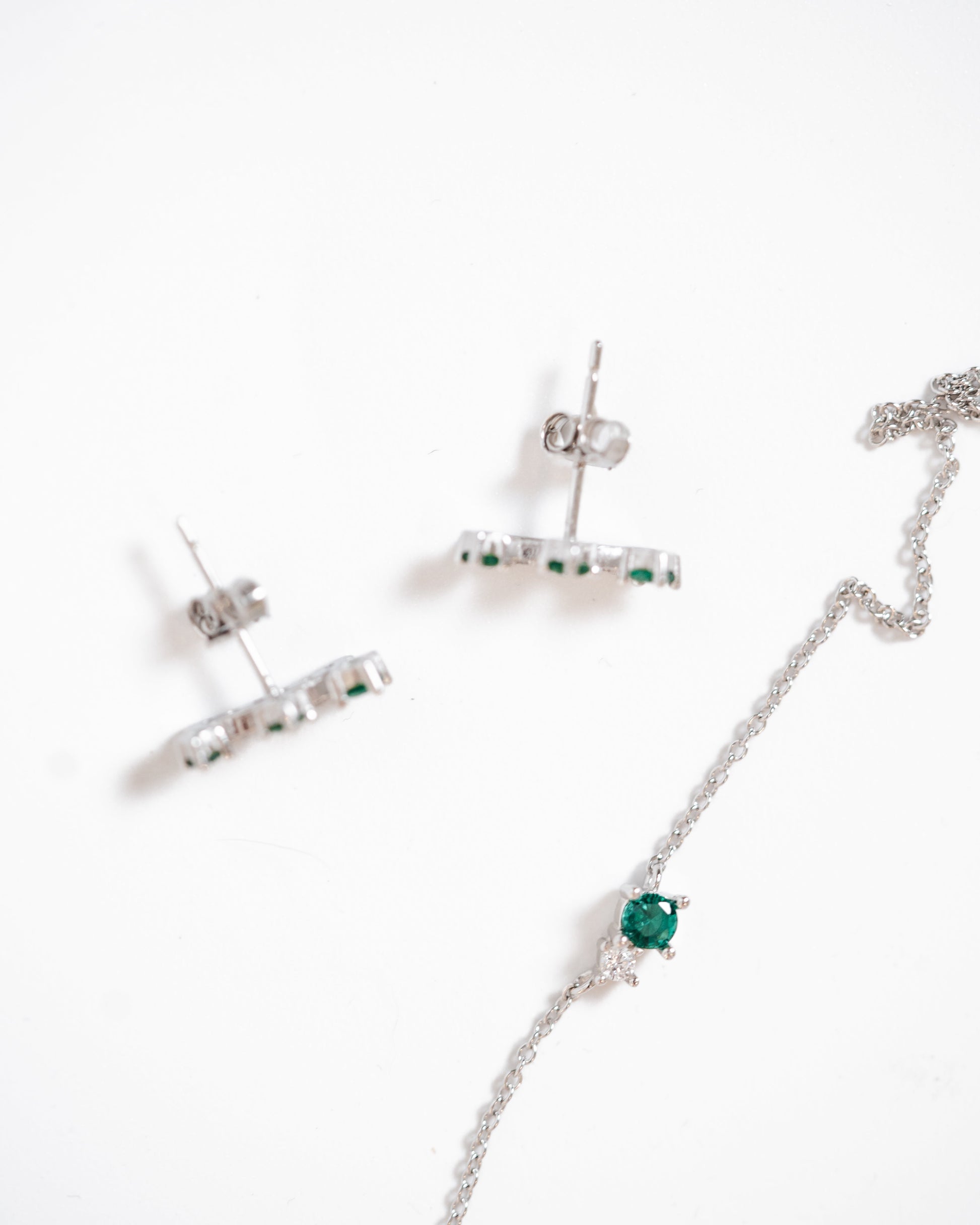 Pack Élégance Argent – Collier + Boucles