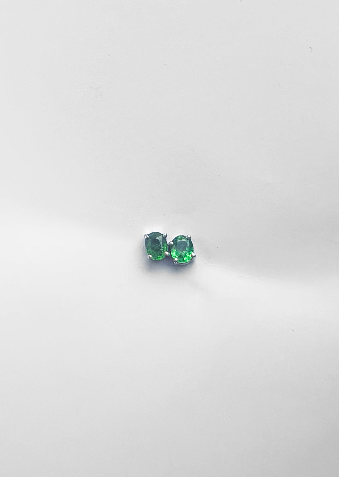 Boucles d’oreilles en tsavorite